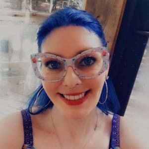 Meet your Posher, Andrea